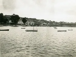 Click to view image Boats in Swanage Bay