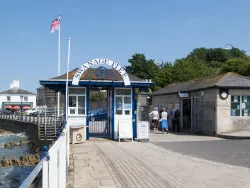 Entrance to Swanage Pier - Ref: VS1961