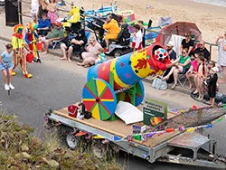 Swanage Carnival Procession 2025 Canon Float - Ref: VS2565