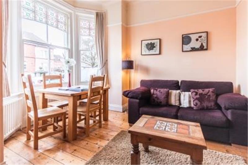 Malvern Apartment, Self Catering in Swanage