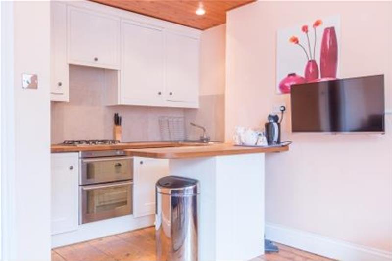Malvern Apartment, Self Catering in Swanage