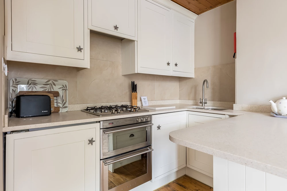 Click to view large photo 2