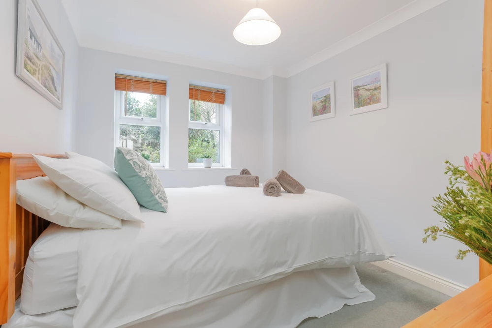 Click to view large photo 0