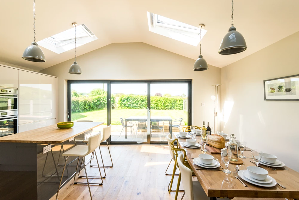 Click to view large photo 5