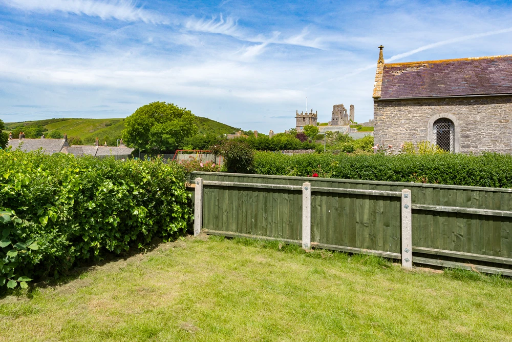 Click to view large photo 6