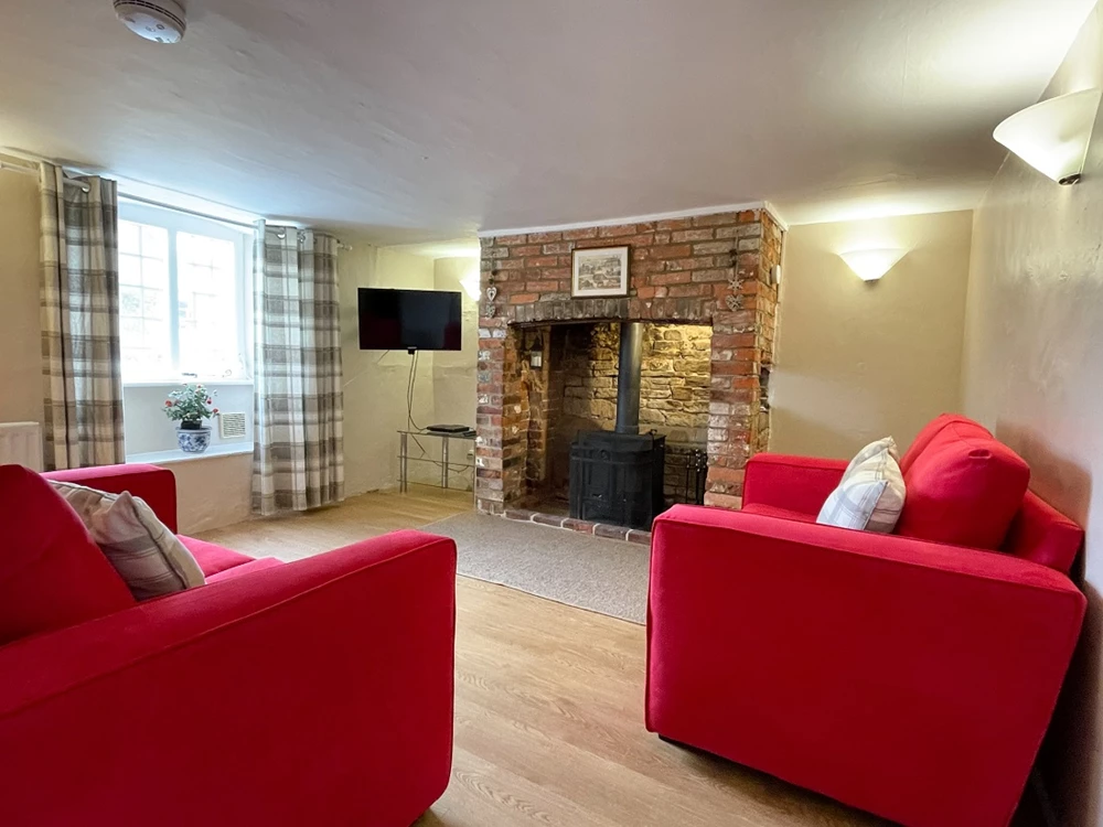 Click to view large photo 8