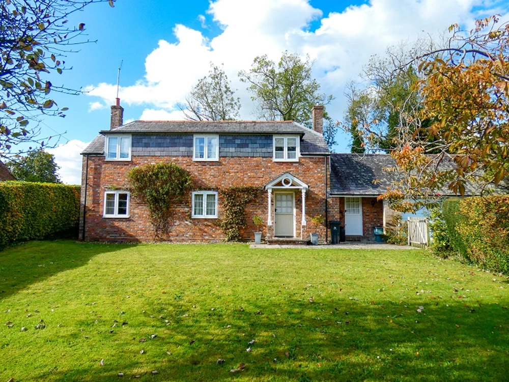 Click to view large photo 14