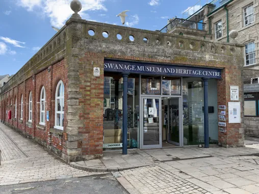 Museums Listings