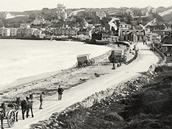 Shore Road with horses and carts of sand - Ref: VS1987