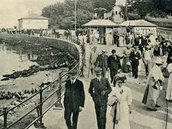 Entrance to Swanage Pier 1890 - Ref: VS1995