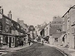 Click to view image Looking up the High Street 1904