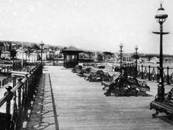 Swanage Victorian Pier - Ref: VS2177