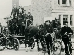 Swanage Fire Brigade in 1908 - Ref: VS2041