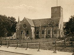 Click to view image St Marys Church in Swanage - 1996