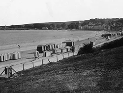 Click to view image Shore Road and the Beach