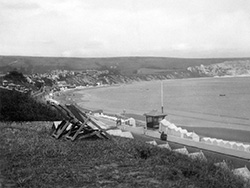 Click to view image The bay from the recreation ground - 2194