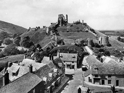 Click to view Corfe Castle from the Church Tower