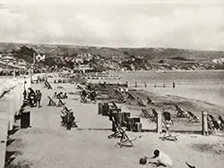 Click to view image Beach Huts and Deckchairs