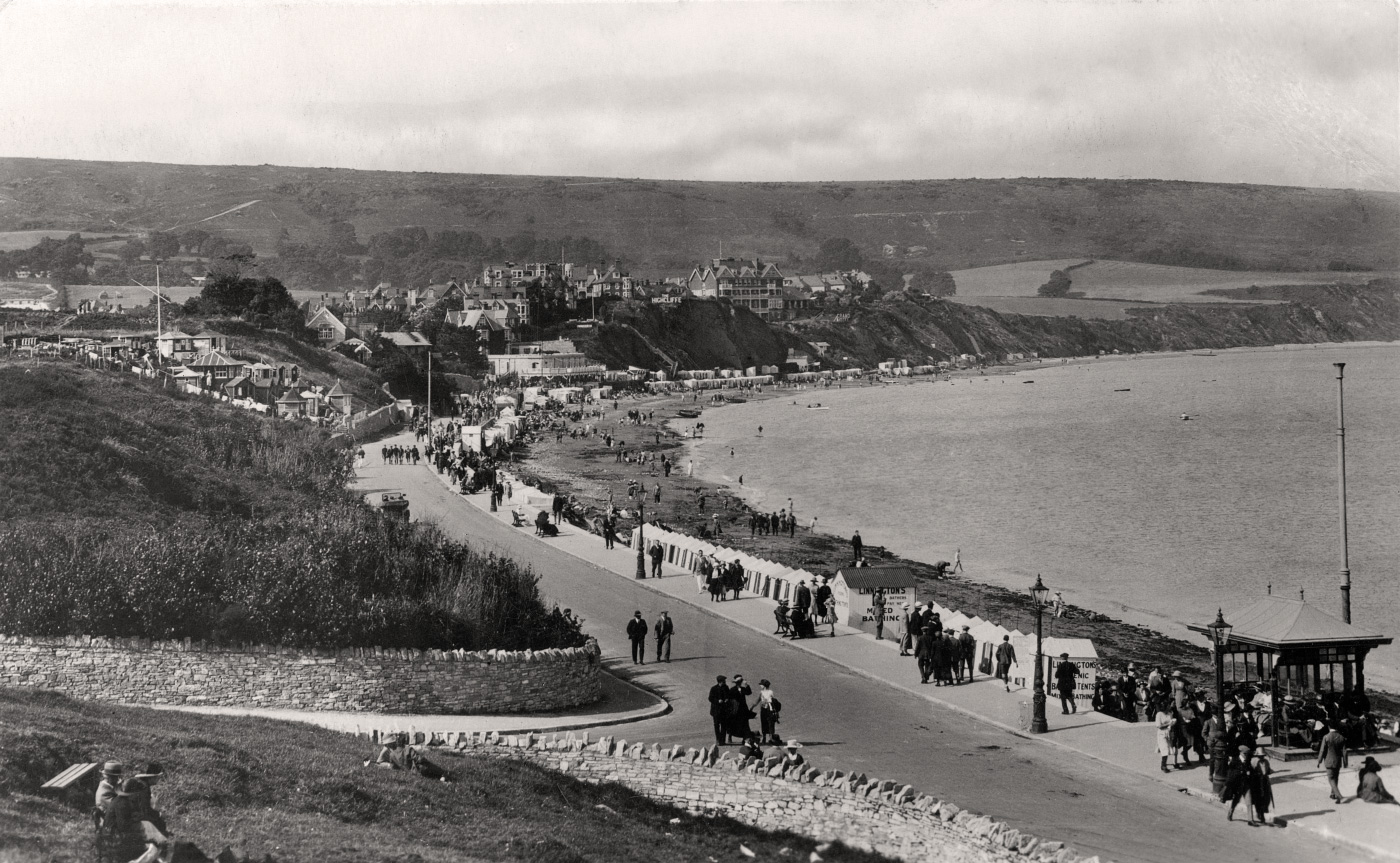 Swanage Promenade in 1923