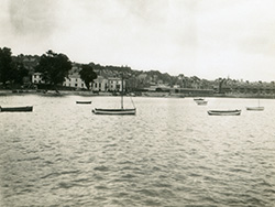 Click to view image Boats in Swanage Bay - 2262