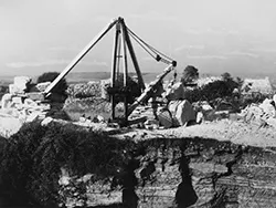 Click to view image Derrick Crane lifting stone at Langton Matravers