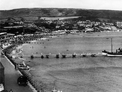 Click to view image Swanage Bay and Boats - 2136