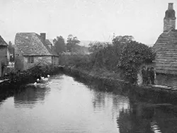 The Millpond in Swanage - Ref: VS2396