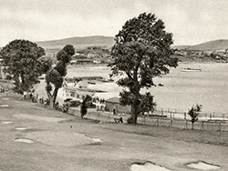 Golf Course and Pier Entrance in the Virtual Swanage Gallery