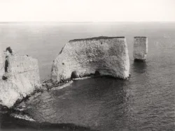 Old Harry Rocks The Foreland - Ref: VS2082