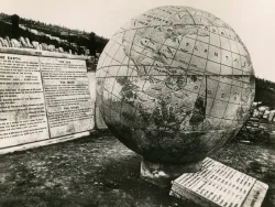 The Globe at Durlston - Ref: VS2085