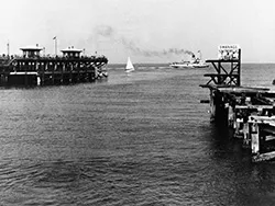 Piers and Swanage Swimming Club diving boards - Ref: VS2287