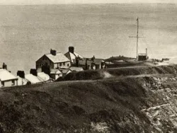 Peveril Point and radio mast - Ref: VS2069