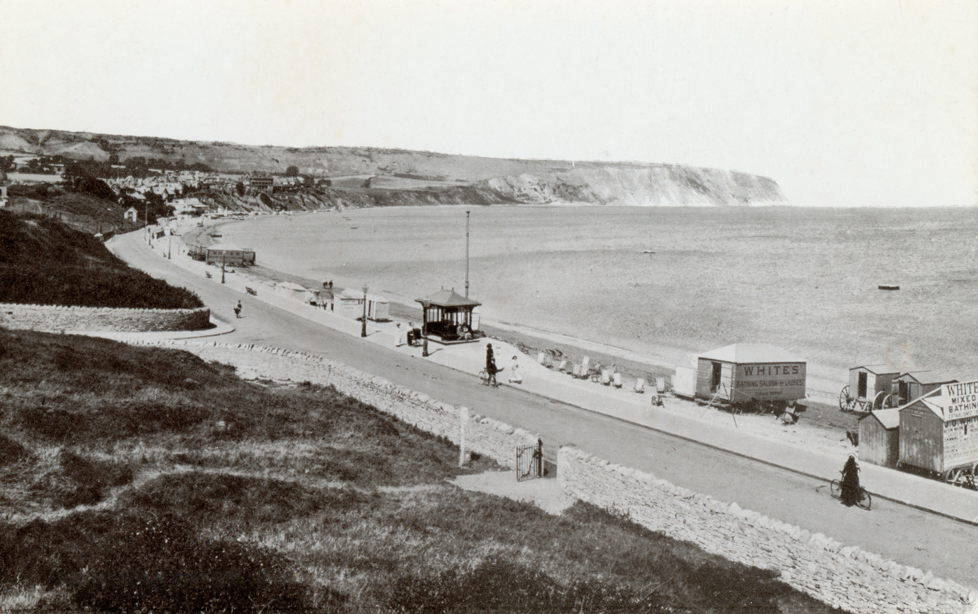Shore Road looking North early 1900s
