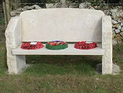 Memorial Bench - Ref: VS1058