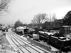 Snow on the Railway from the Bridge - Ref: VS1168