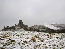 Corfe Castle from west - Ref: VS1175