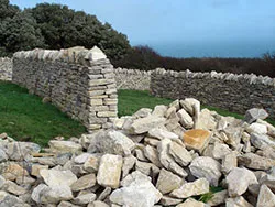 Click to view image Dry Stone Walls