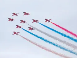 Red Arrows - Ref: VS1455