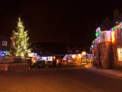 Click to view image Corfe Castle Christmas Lights