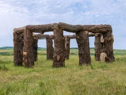 Wood henge at Worth - Ref: VS1644