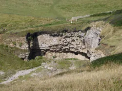 Click to view image Dancing Ledge Quarry Face