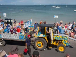 Click to view image Swanage Carnival