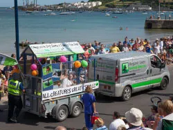 Click to view image Swanage Carnival