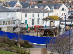 Click to view Pier Head Café Demolition