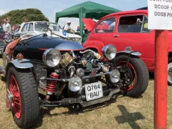 Click to view image Classic Car show at Swanage Carnival