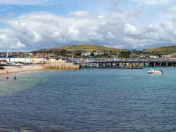 Buck Shore and Swanage Pier - Ref: VS2437