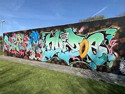 Click to view image New art on the graffiti wall