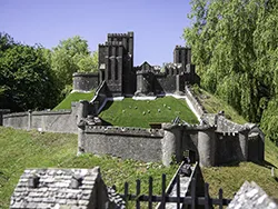 Corfe Castle Model Village Castle and walls - Ref: VS2635