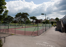 Beach gardens Tennis courts